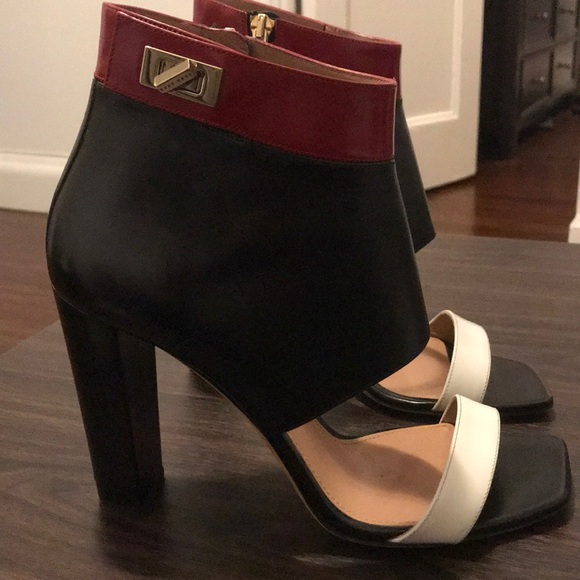 Hugo Boss Heels/ booties - Picture 3 of 4